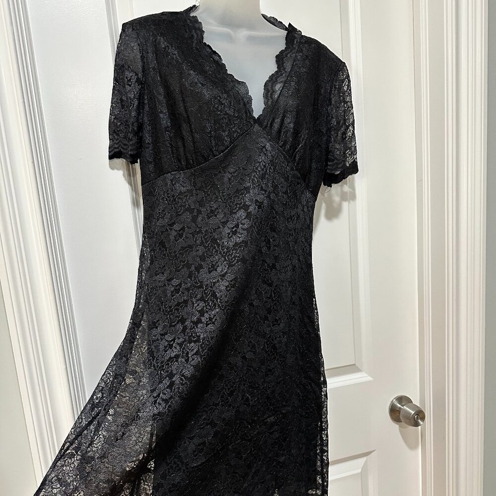 New Bisou Bisou Black Lace Fit and Flare Dress Size 12 (NWOT)